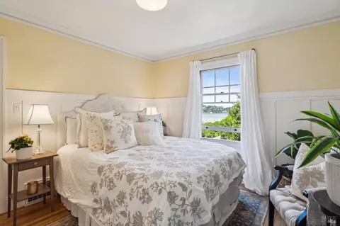 Bedroom - 81 Cazneau Ave, Sausalito, CA 94965 photo 10 of 13