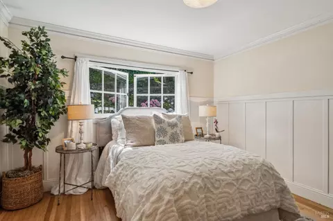 Bedroom - 81 Cazneau Ave, Sausalito, CA 94965 photo 7 of 13