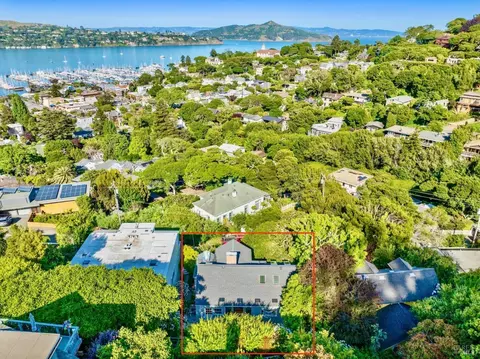 View/Area - 81 Cazneau Ave, Sausalito, CA 94965 photo 3 of 15