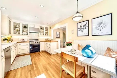 Kitchen - 81 Cazneau Ave, Sausalito, CA 94965 photo 1 of 8