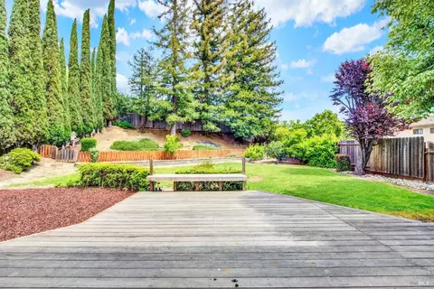 Exterior - 1649 Foothill Pl, Fairfield, CA 94534 photo 5 of 15