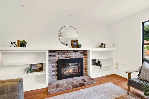 Living - 1649 Foothill Pl, Fairfield, CA 94534 photo 6 of 6
