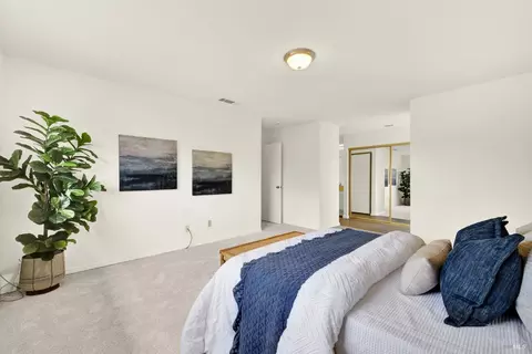 Bedroom - 1649 Foothill Pl, Fairfield, CA 94534 photo 5 of 12
