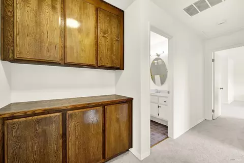 Entry Way - 1649 Foothill Pl, Fairfield, CA 94534 photo 5 of 5