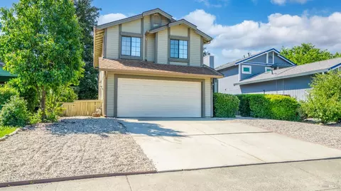 833 Morissette Way, Vacaville, CA 95687