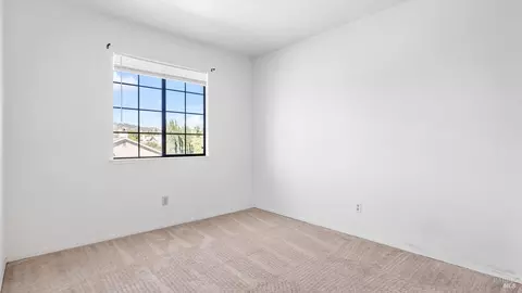 Bedroom - 719 Sage Ct, Vacaville, CA 95687 photo 6 of 7
