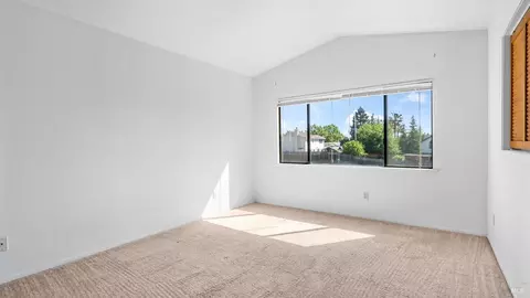 Bedroom - 719 Sage Ct, Vacaville, CA 95687 photo 1 of 7