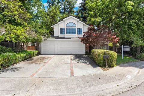 1315 Estates Dr, Dixon, CA 95620 photo 4
