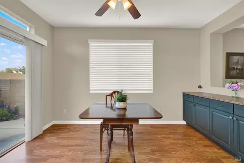 374 Bartlett Ln, Vacaville, CA 95687 photo 18