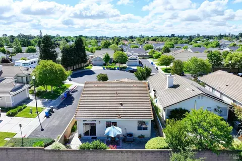 374 Bartlett Ln, Vacaville, CA 95687 photo 49