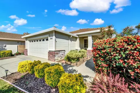 374 Bartlett Ln, Vacaville, CA 95687 photo 10