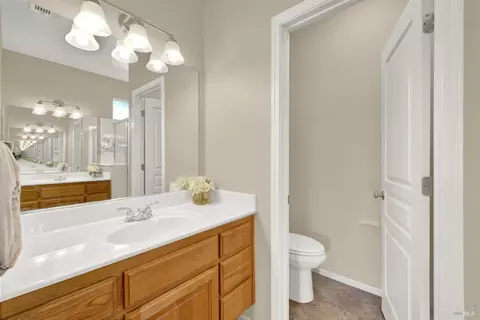 374 Bartlett Ln, Vacaville, CA 95687 photo 34