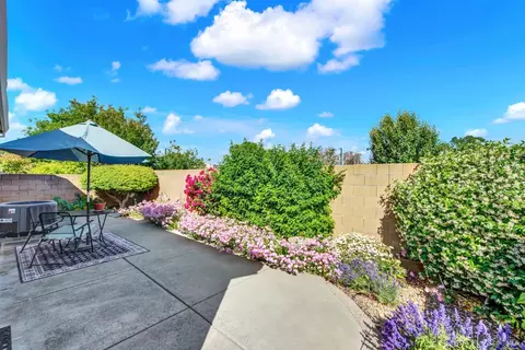 374 Bartlett Ln, Vacaville, CA 95687 photo 53