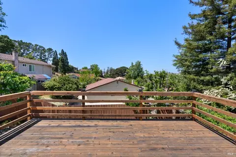 157 Hilltop Dr, Vallejo, CA 94591 photo 35