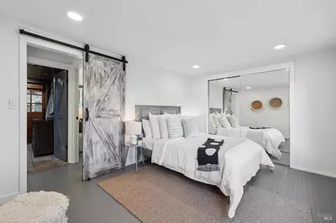 Bedroom - 7 Upper Ridgeway Ave, Fairfax, CA 94930 photo 6 of 12