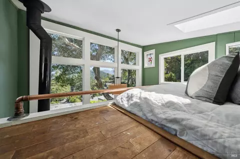 Bedroom - 7 Upper Ridgeway Ave, Fairfax, CA 94930 photo 1 of 12