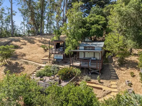 Exterior - 7 Upper Ridgeway Ave, Fairfax, CA 94930 photo 11 of 20