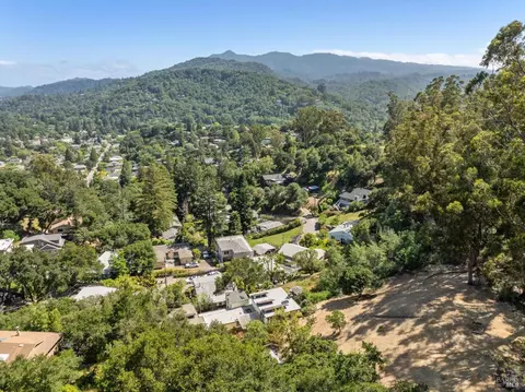 View/Area - 7 Upper Ridgeway Ave, Fairfax, CA 94930 photo 5 of 6