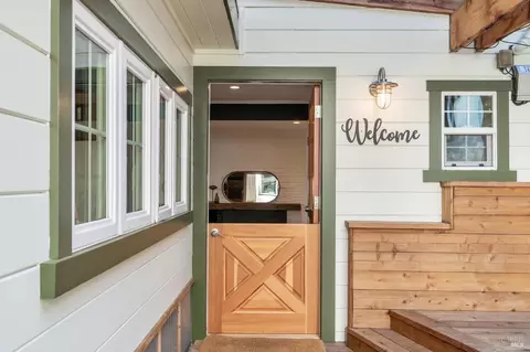 Entry Way - 7 Upper Ridgeway Ave, Fairfax, CA 94930 photo 6 of 6