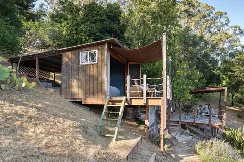 Exterior - 7 Upper Ridgeway Ave, Fairfax, CA 94930 photo 18 of 20
