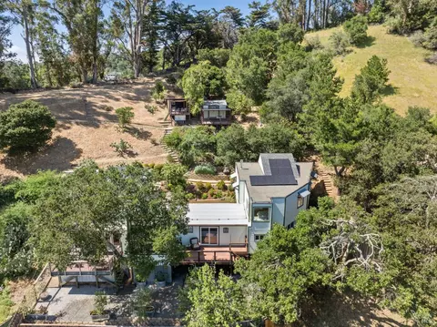 View/Area - 7 Upper Ridgeway Ave, Fairfax, CA 94930 photo 1 of 6