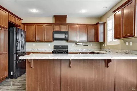 566 Chaparral Loop, Vacaville, CA 95688 photo 12