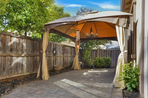 566 Chaparral Loop, Vacaville, CA 95688 photo 38