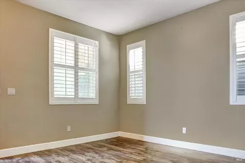 566 Chaparral Loop, Vacaville, CA 95688 photo 5