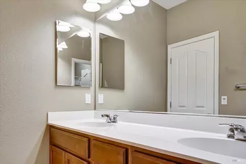 566 Chaparral Loop, Vacaville, CA 95688 photo 35
