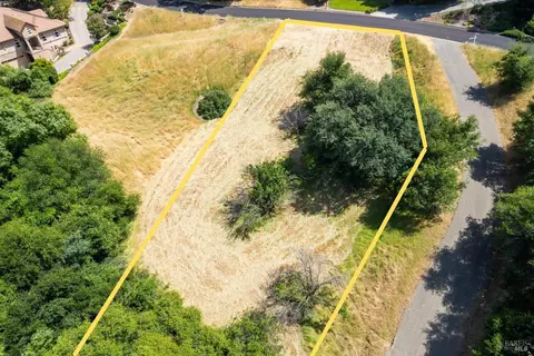 2018 Pinecrest Ct, Vacaville, CA 95688 photo 6