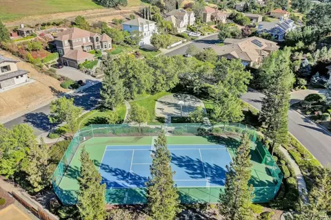2018 Pinecrest Ct, Vacaville, CA 95688 photo 17