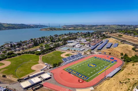 View/Area - 844 Corrigan Ct, Benicia, CA 94510 photo 4 of 9