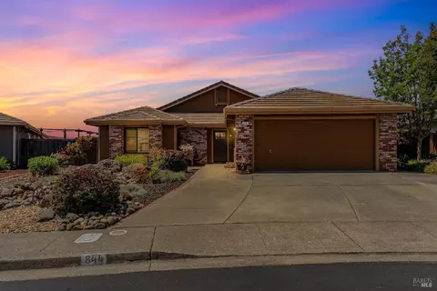 844 Corrigan Ct, Benicia, CA 94510