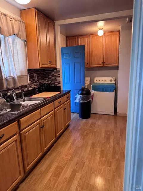 Kitchen - 812 Grant St, Vallejo, CA 94590 photo 2 of 2