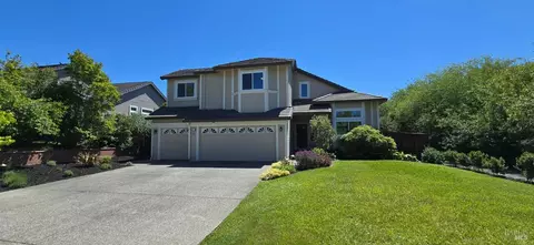 412 Black Oak Dr, Petaluma, CA 94952