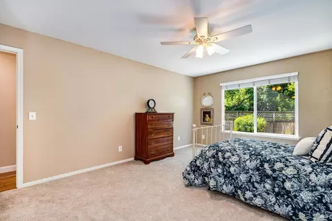 Bedroom - 643 Gregory Cir, Sonoma, CA 95476 photo 6 of 7