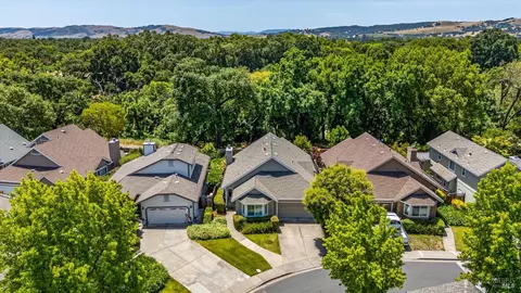 643 Gregory Cir, Sonoma, CA 95476