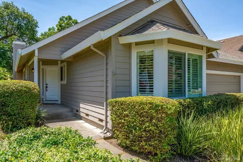 Exterior - 643 Gregory Cir, Sonoma, CA 95476 photo 4 of 15