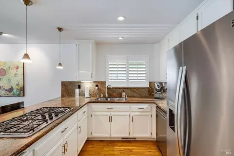 Kitchen - 643 Gregory Cir, Sonoma, CA 95476 photo 2 of 5