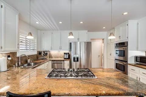 Kitchen - 643 Gregory Cir, Sonoma, CA 95476 photo 5 of 5