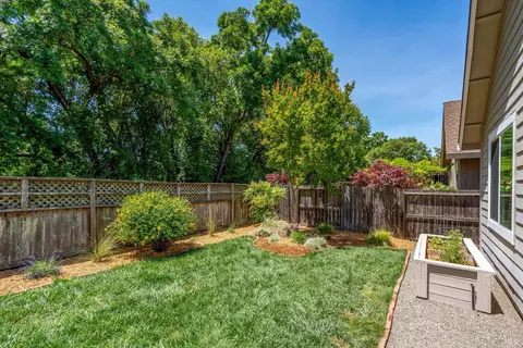 Exterior - 643 Gregory Cir, Sonoma, CA 95476 photo 10 of 15