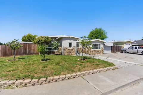 1201 Mckinley St, Fairfield, CA 94533 photo 2