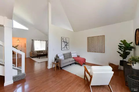 88 Diana Ct, Windsor, CA 95492 photo 8