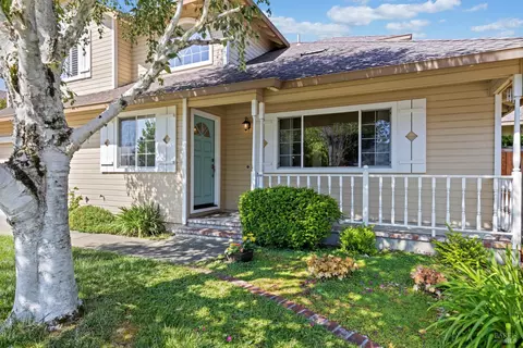 2187 Tarata Pl, Santa Rosa, CA 95403