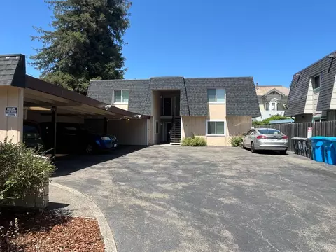 351 10th St, Santa Rosa, CA 95401