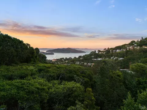 View/Area - 95 Monte Mar Dr, Sausalito, CA 94965 photo 7 of 14