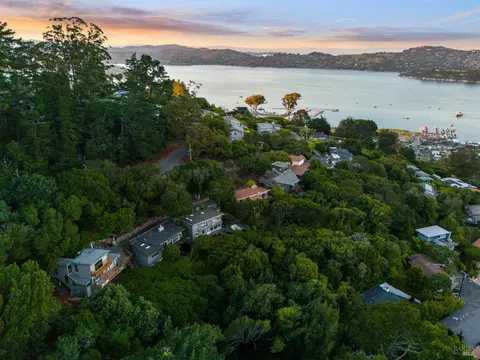 View/Area - 95 Monte Mar Dr, Sausalito, CA 94965 photo 11 of 14