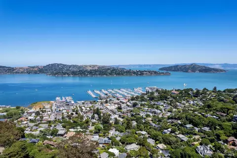 View/Area - 95 Monte Mar Dr, Sausalito, CA 94965 photo 8 of 14