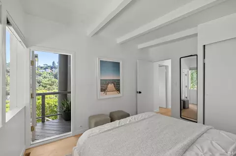 Bedroom - 95 Monte Mar Dr, Sausalito, CA 94965 photo 9 of 9