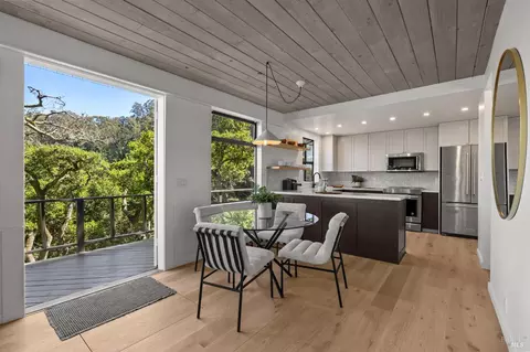 Dining - 95 Monte Mar Dr, Sausalito, CA 94965 photo 3 of 3